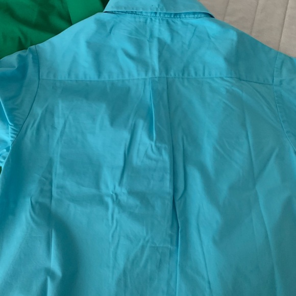 (Bundles) 3 men’s shirts buttons down - Picture 10 of 16